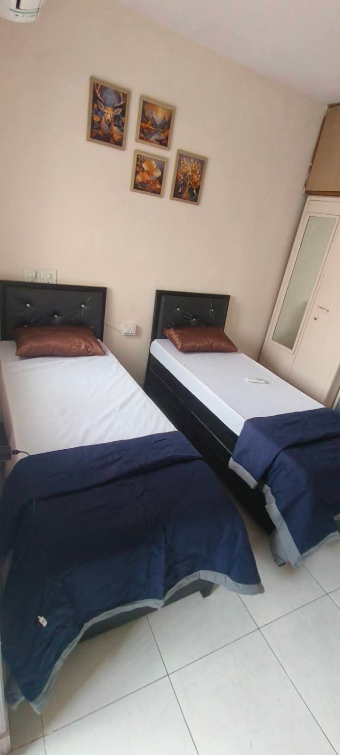 Double Sharing PG in Vasant Vihar for Office Professionals
